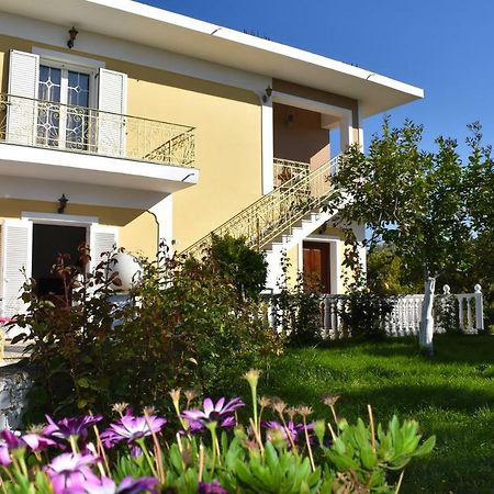 Anemos Holidays House Kypseli Ngoại thất bức ảnh